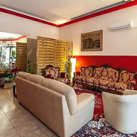 Al Piccolo Hotel